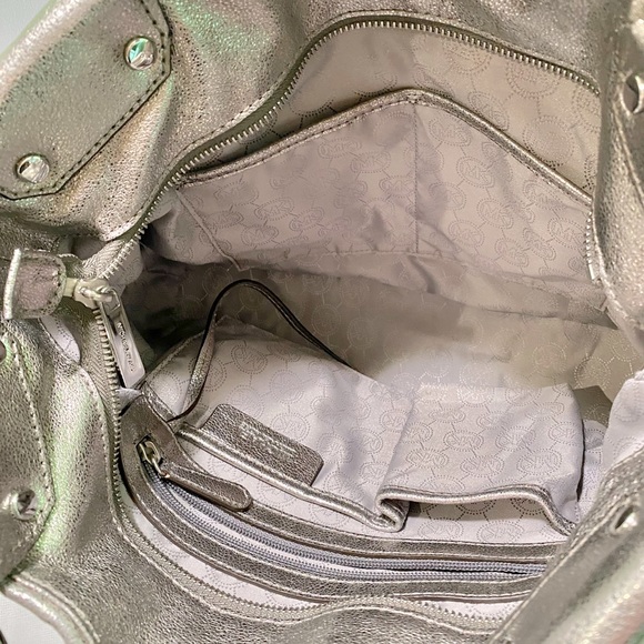 Authentic MICHAEL KORS Fallon Medium Nickel Satchel Leather Handbag - Picture 11 of 17